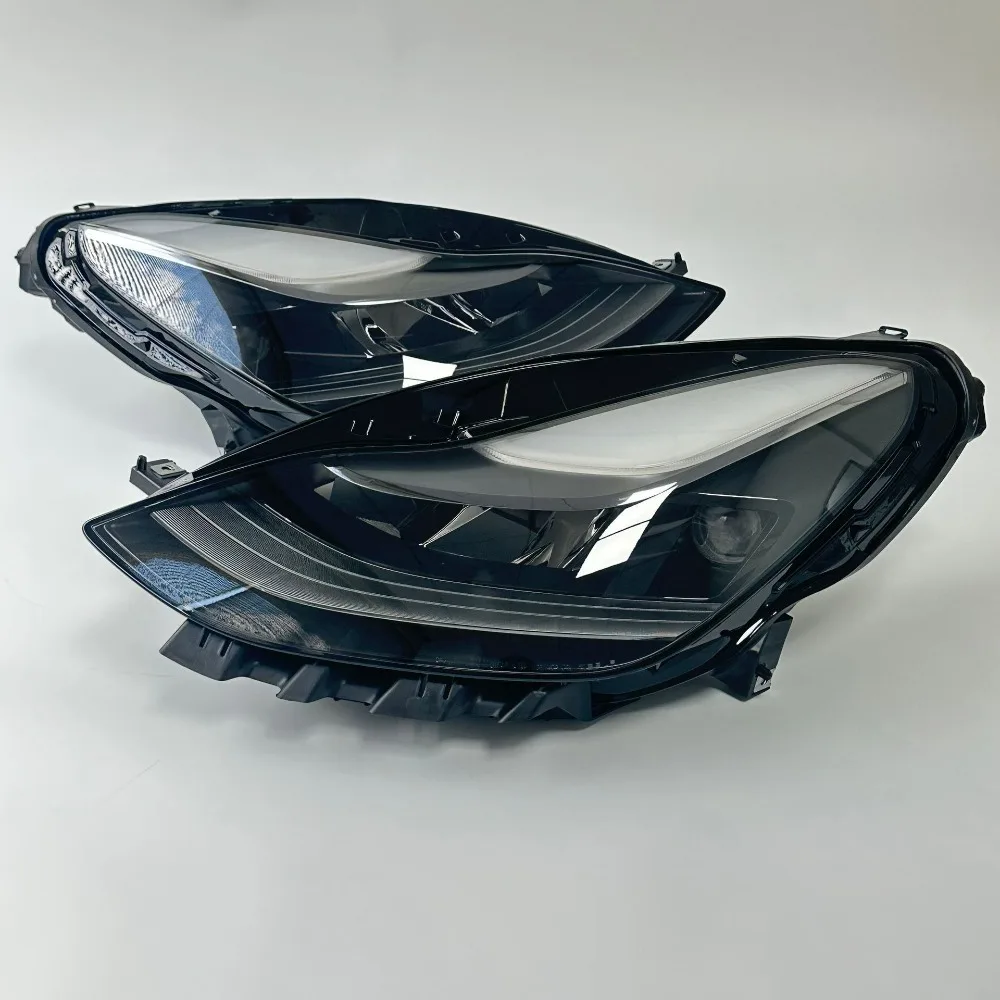 

Suitable for Tesla 21-22 MODEL3/Y car headlight assembly 1514953-00-B 1514952