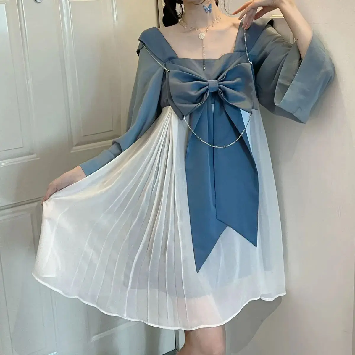 

Japan Spring And Summer Japanese Style Soft Girl Improved Dress Student Cute Bow Square Neck High Waist Pleated Fairy Skirt