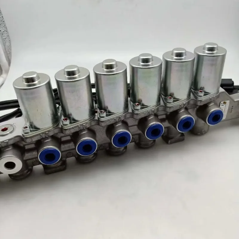 PC200-7 PC220-7 PC270-7 Excavator Solenoid Valve Assy 20Y-60-31212 Solenoid Valve Group 20Y-60-31211