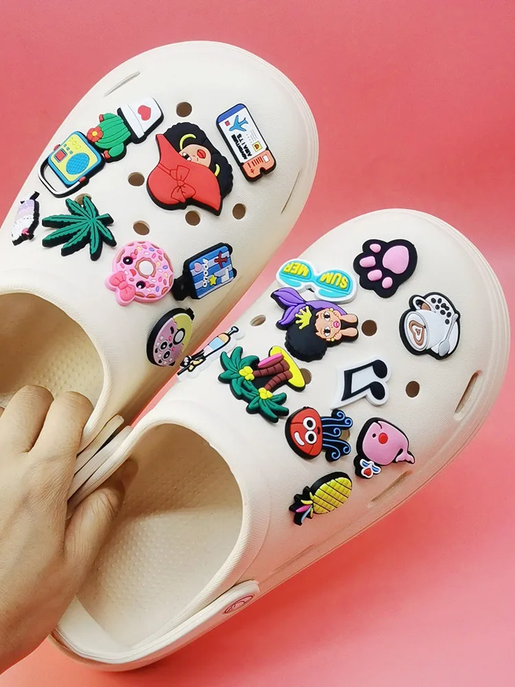 Original Holiday Style PVC Shoe Charms Decoration Diy Combination Buckle Decor Clog Shoes Accessories Ornaments For Adult Kids