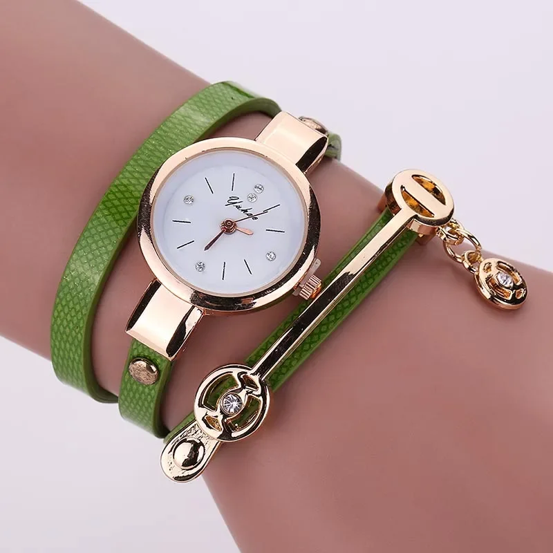 2024 New Ladies Fashion Women Watch Long Clock Faux Leather Band Strap Wristwatch Rhinestone Quartz Wrist Watch Montre Relógio