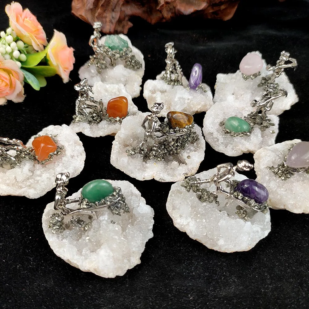 Multi Material Cluster Miner Carnelian Amethyst Ornament Natural Crystal Reiki Healing Gemstone For Home Decor Halloween Gifts