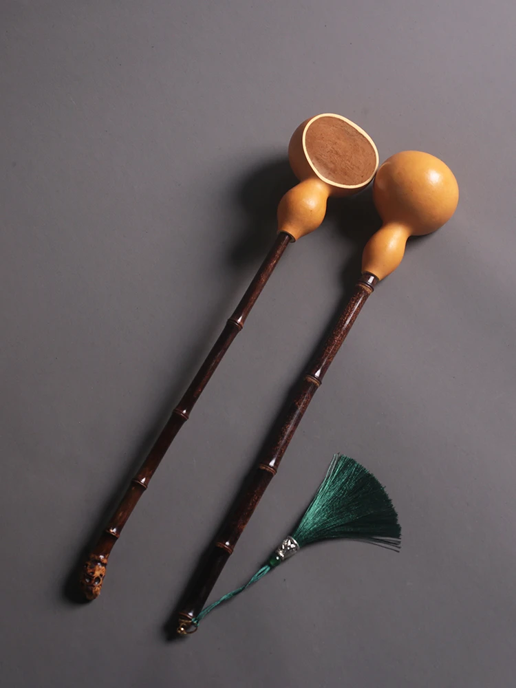 

Оригинальная ложка для воды из бамбукового корня с длинной ручкой для чайной церемонии, китайский стиль, с цветочным узором, фиолетовая бамбуковая тыква