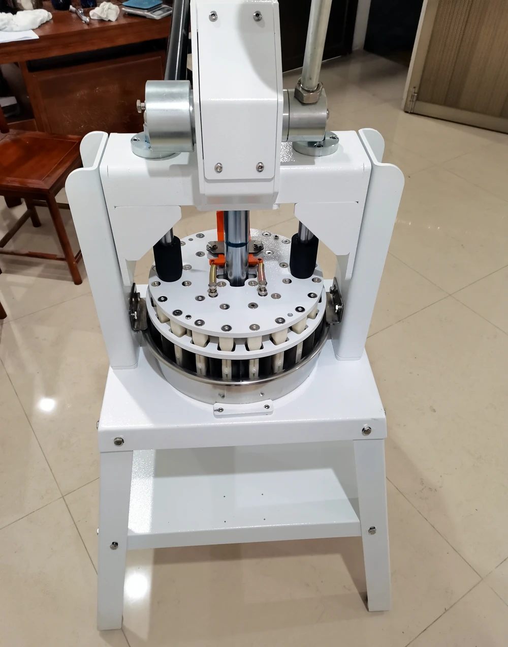 ベーカリー ピザ パン ペストリー 手動生地分割機 カッター マシン ボール成形機