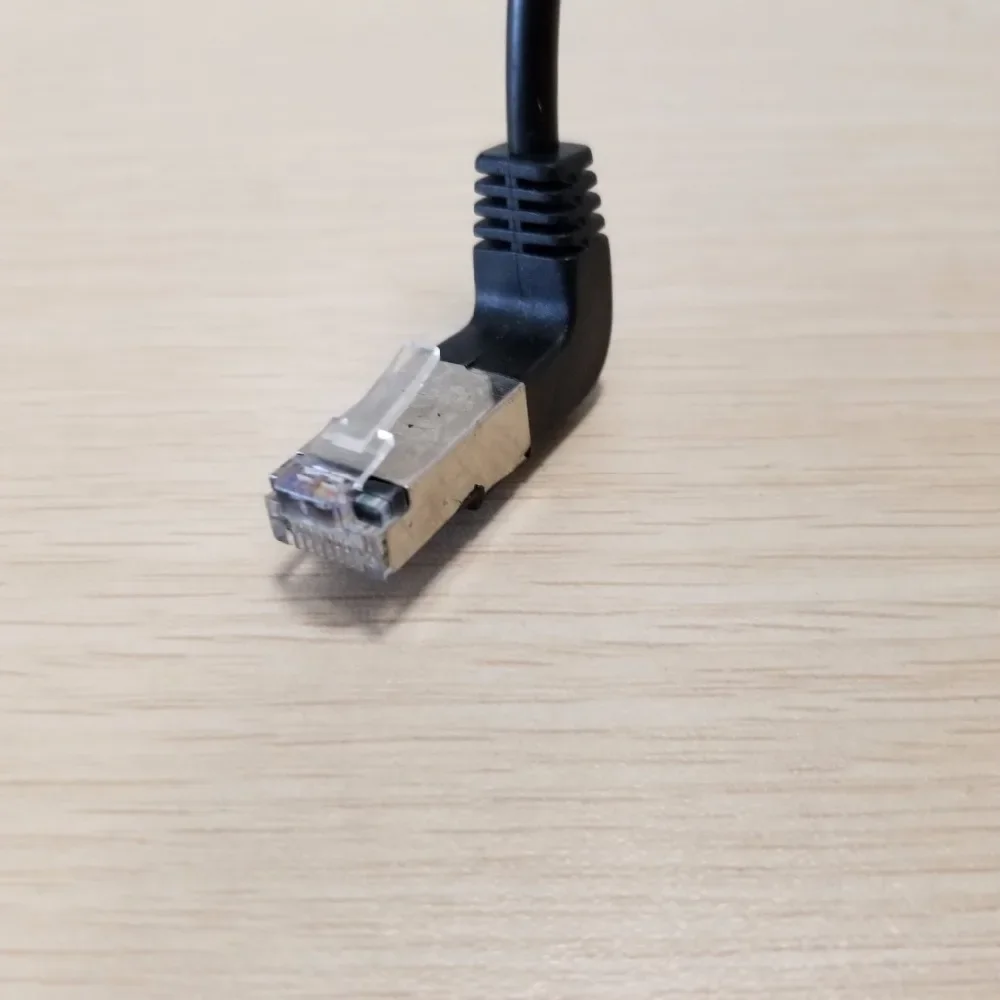 90 도 각도 RJ45 데이터 연장 케이블 잠금 패널 마운트, 나사 네트워크 케이블 30cm 검정색