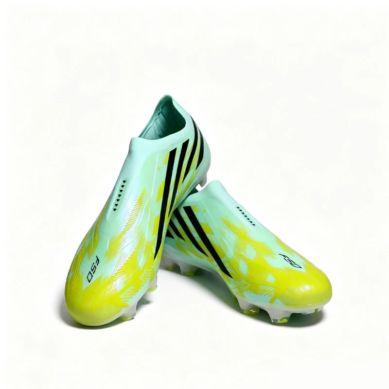 823 NO-LACE High Quality Mens Soccer Shoes SLIP-ON Non-Slip Soccer Cleats TF/FG Training Football Boots Chuteira Campo