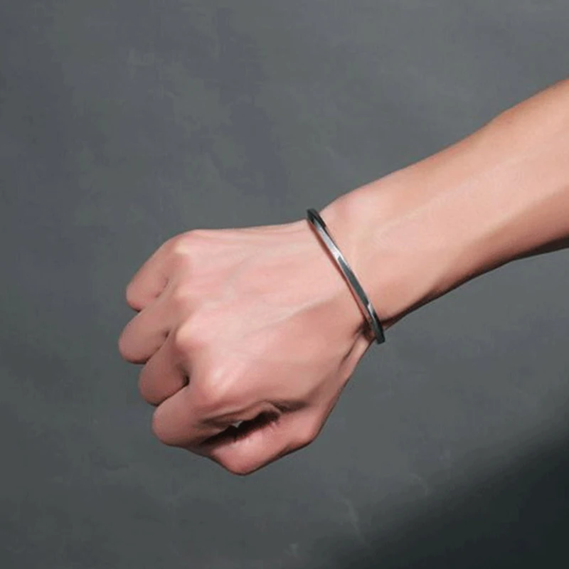 Modischer Persönlicher Edelstahl-Armreif mit Gedrehtem Rhombus-Design für Männer, Einfacher Stapelbarer Party-Schmuck – Detail 3