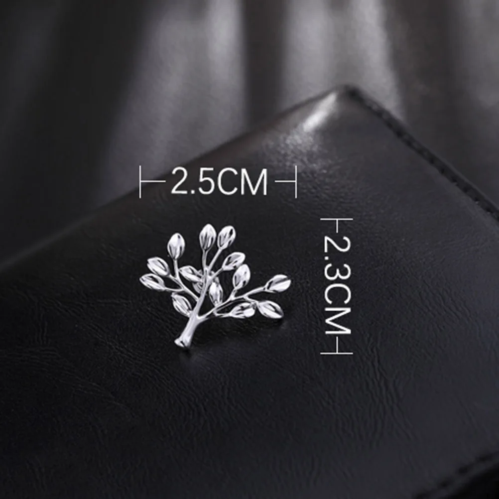 

Silver Tree Lapel Brooch Creative Tree Breastpin Dress Up Supplies Gift Festival Party Elegant Wardrobe Pin