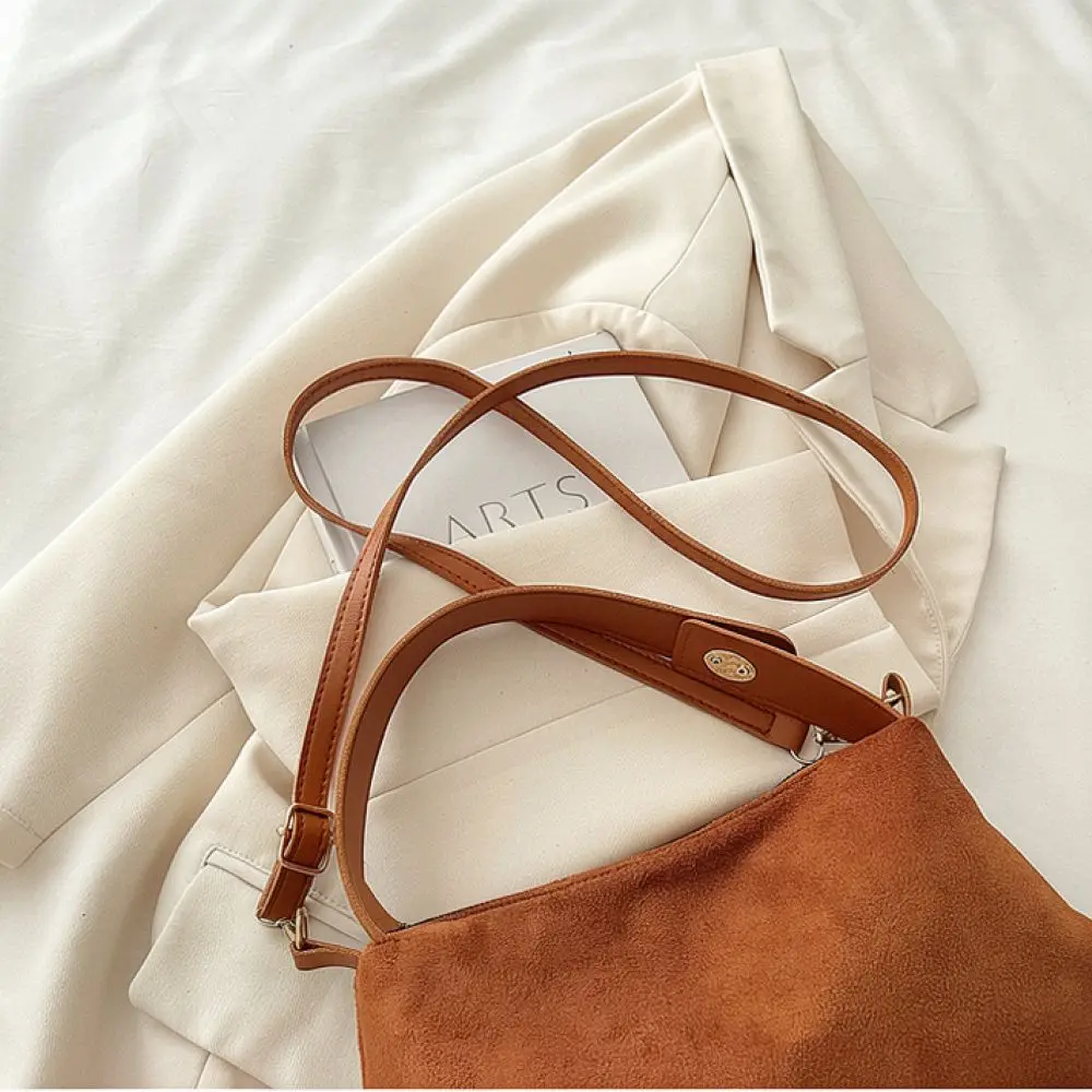 Retro Matte Suede Handbag Women Shoulder Bag Winter Trendy Underarm Purse Simple Crossbody Bag Casual Fashion Tote Bag