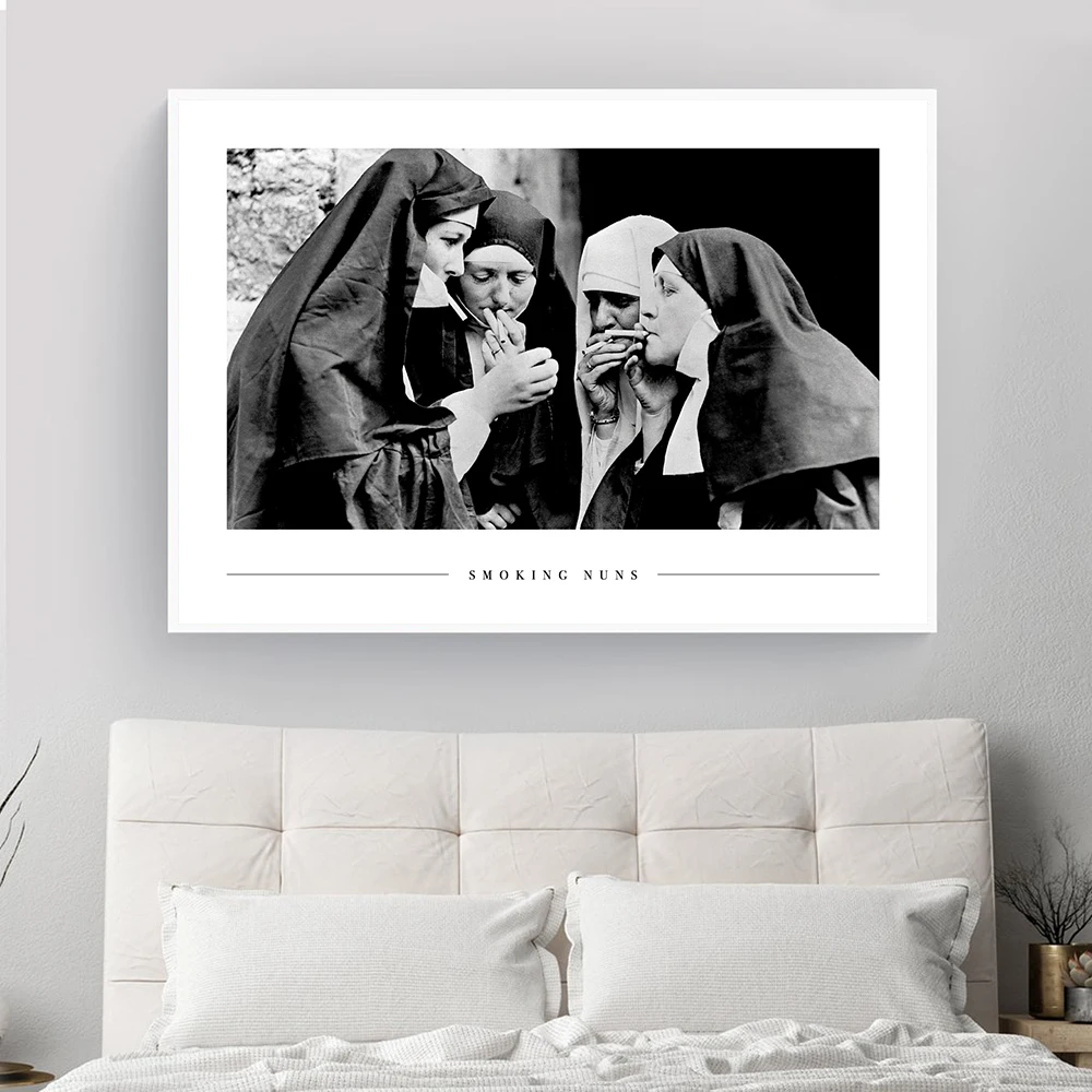 New York Landscape Print Black and White Photography Poster Nuns Smoking Wall Art Pictures Canvas Painting Home Room Wall Decor