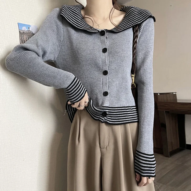 

2025 New Autumn Korean Fashion Striped Knitting Turn-down Collar Long Sleeve Sweater Women Clothing All-match Buttons Cardigan