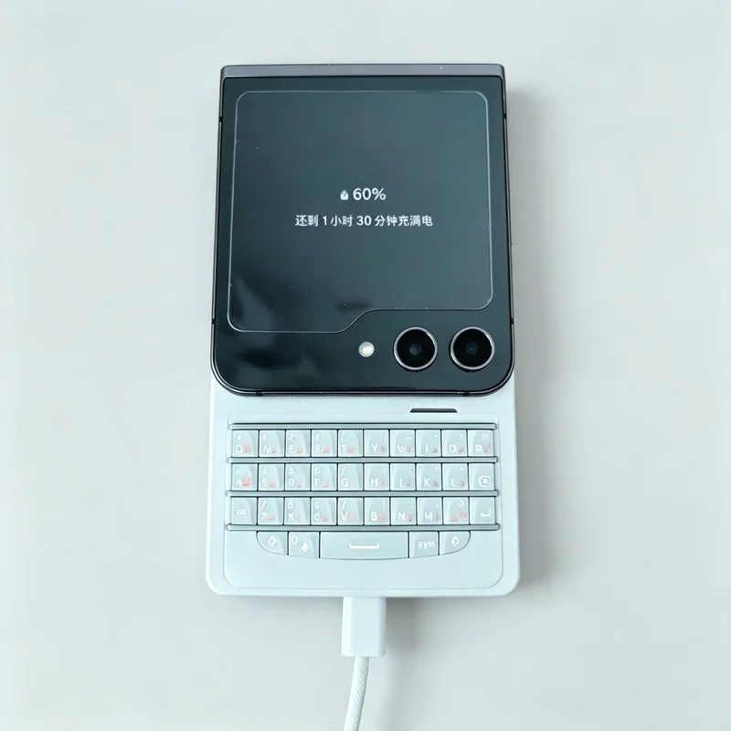 Berrybd Q10 Bluetooth Keyboard+phone Case For Huawei Pura X/xiaomi Mixflip2 Type-c Diy Portable Protective Case