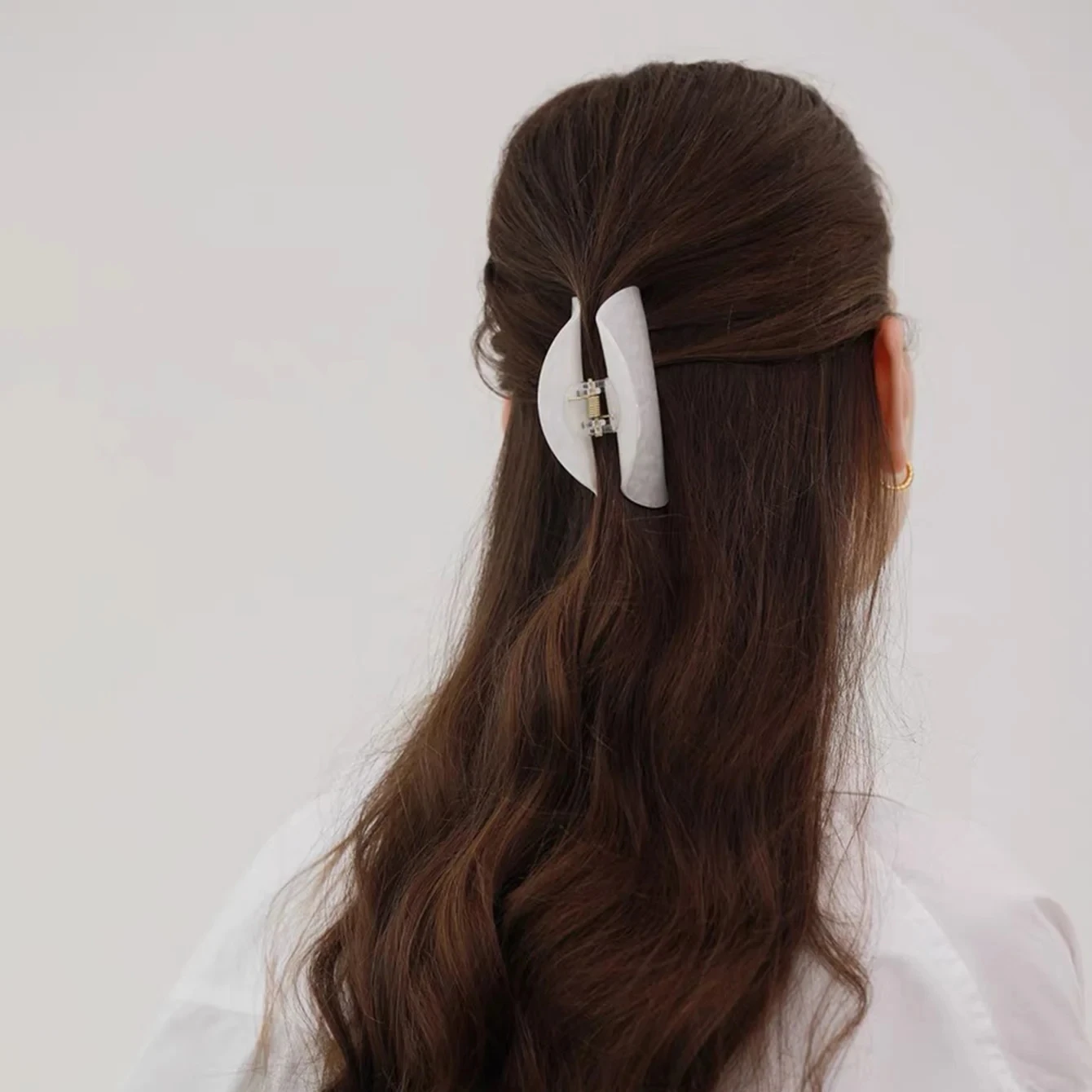 Neue Acryl Haar klaue mittelgroße frische hellblaue grüne Farbe Hai Clip Haars pangen greifen Frauen Haarschmuck – Detail 15