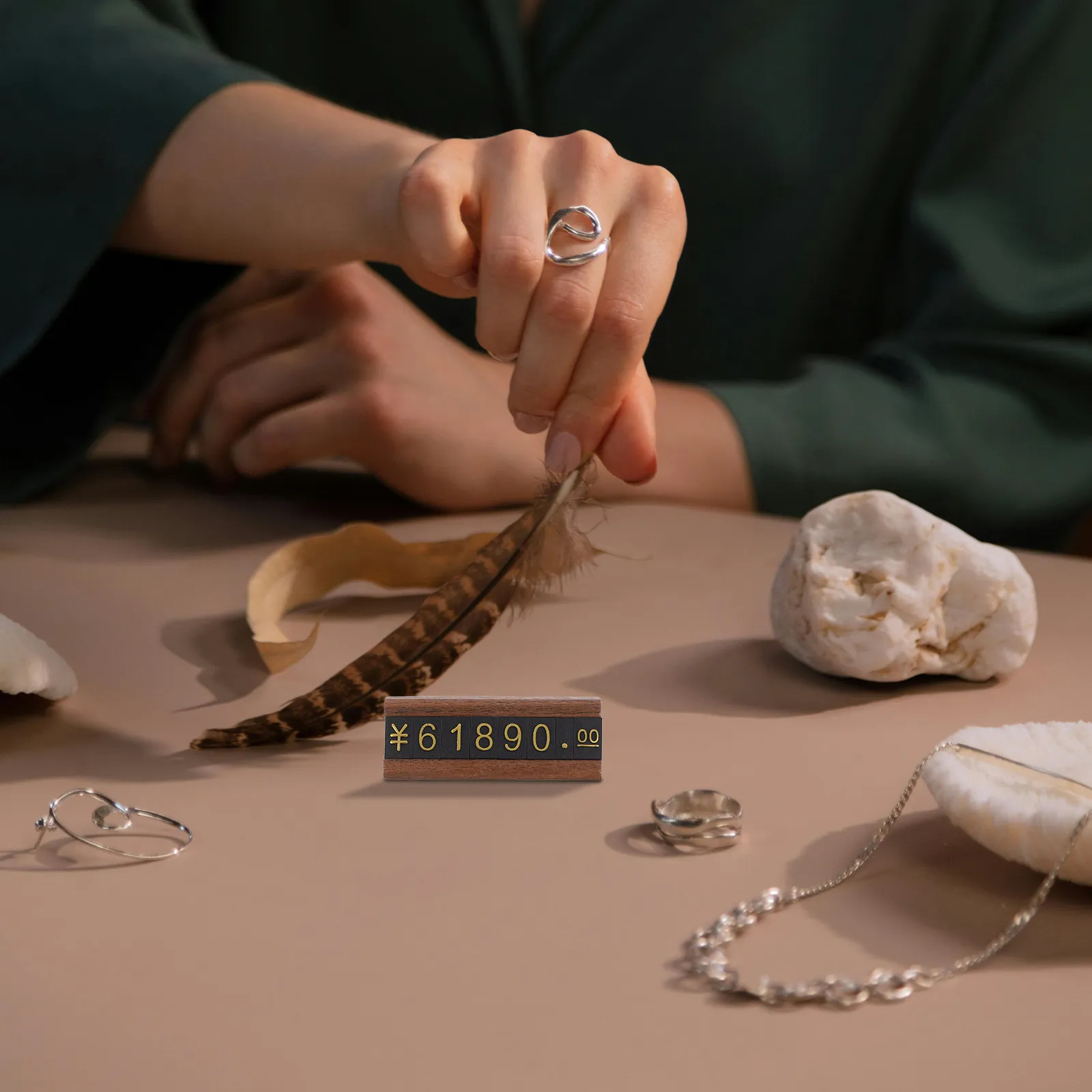 

10 set Jewelry Price Display Blocks: Wooden Plastic Number Tag Stands For Retail Shop Mall Counter Changeable Price Signs