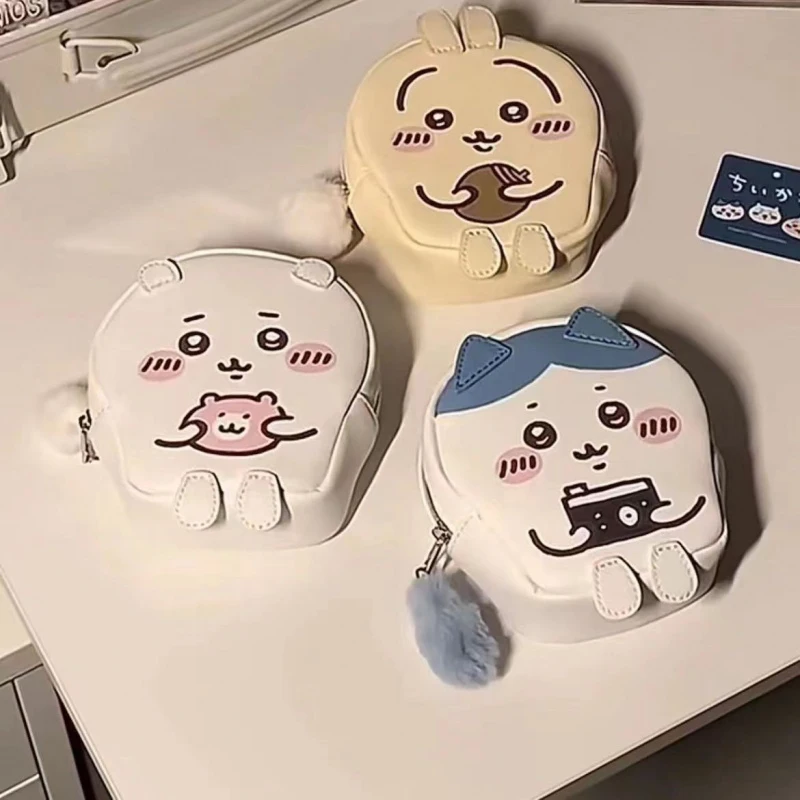 Chiikawa Cartoon-Münzbörse-Set Kawaii Hachiware Usagi PU-Leder Mini-Tasche mit Pompon für Karten und Münzen
