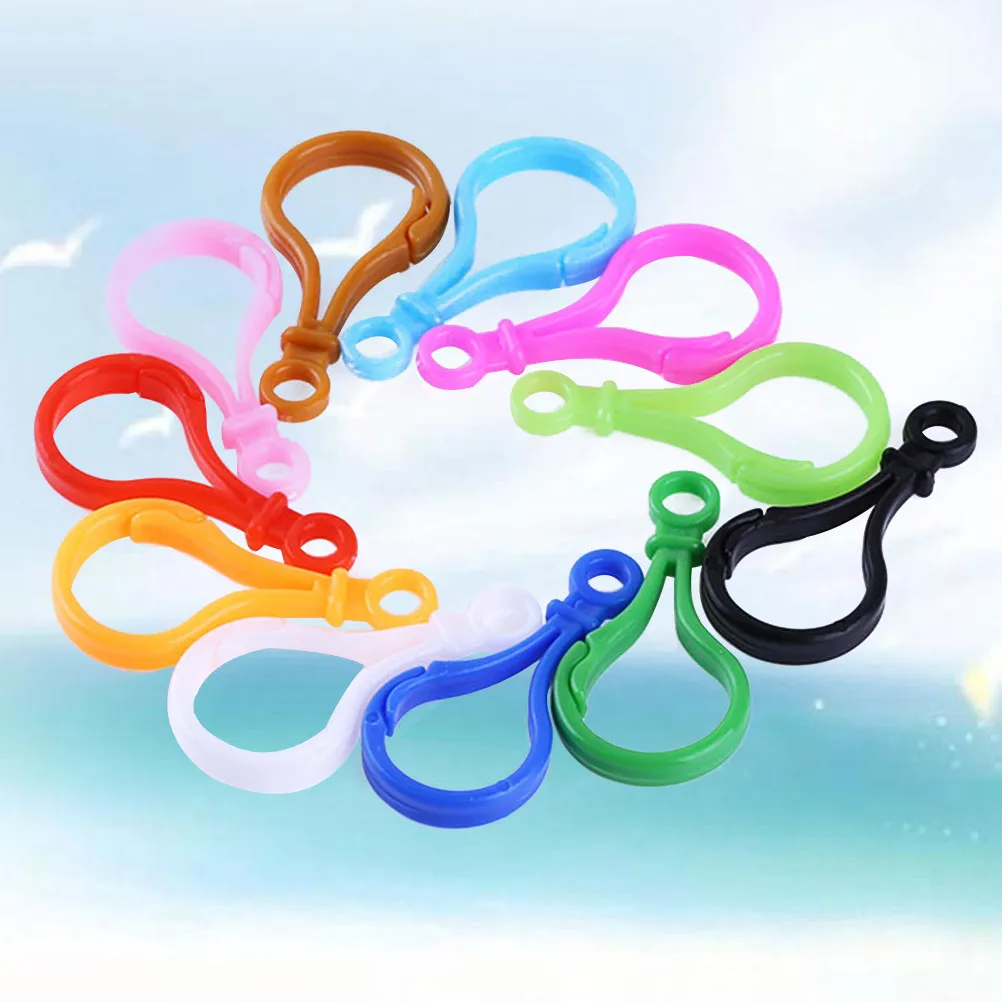 100Pcs Plastic Hanging Stand Lobster Key Clasps Candy Color Keyrings for DIY Jewelry Craft Badge Holder Home Kitchen Use