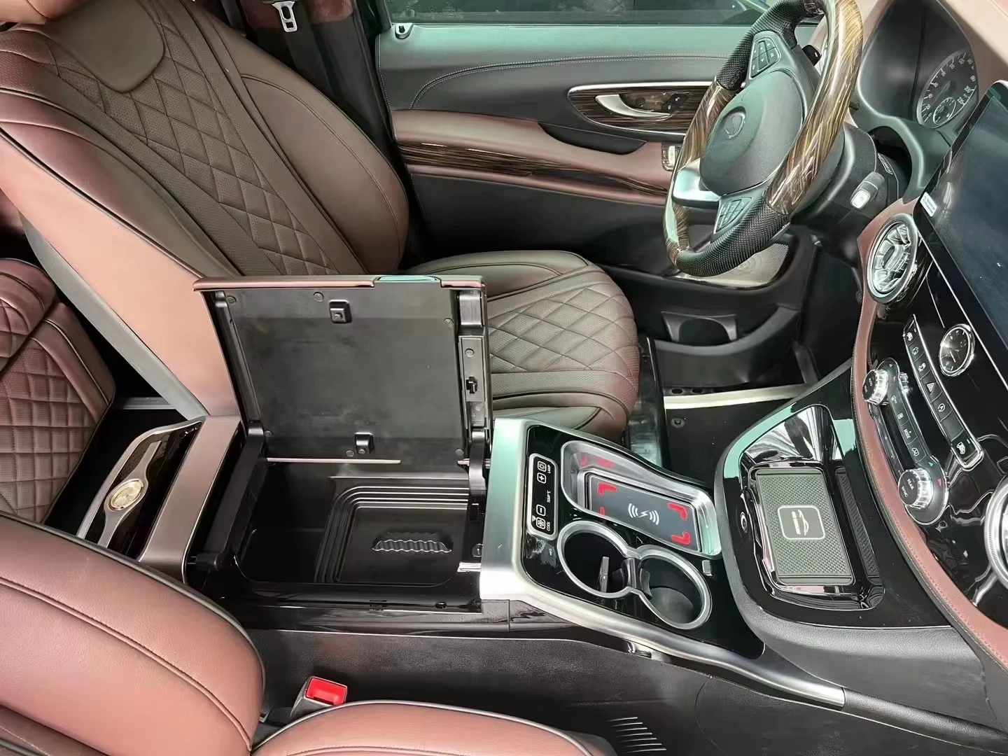 W447Vクラスヴィト 高級ビジネスインテリアアクセサリー センターアームレストボックスキット