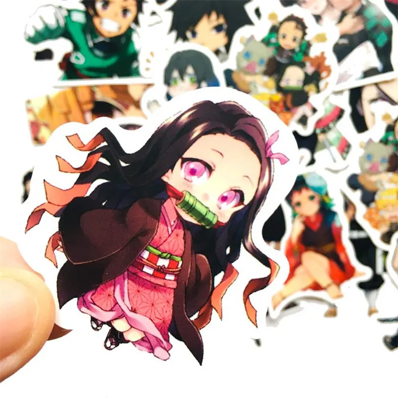 50 SZTUK Nowy Demon Slayer's Blade Dumb Film Bagaż Wodoodporny uchwyt samochodowy Naklejka na kask
