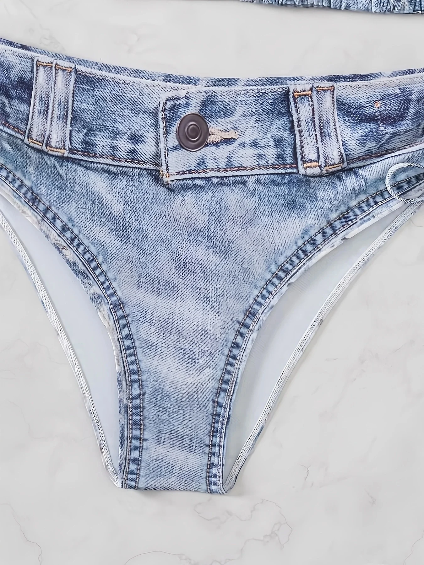 Seksowny dwuczęściowy strój kąpielowy – biustonosz bikini push-up i figi typu cheeky na plażę