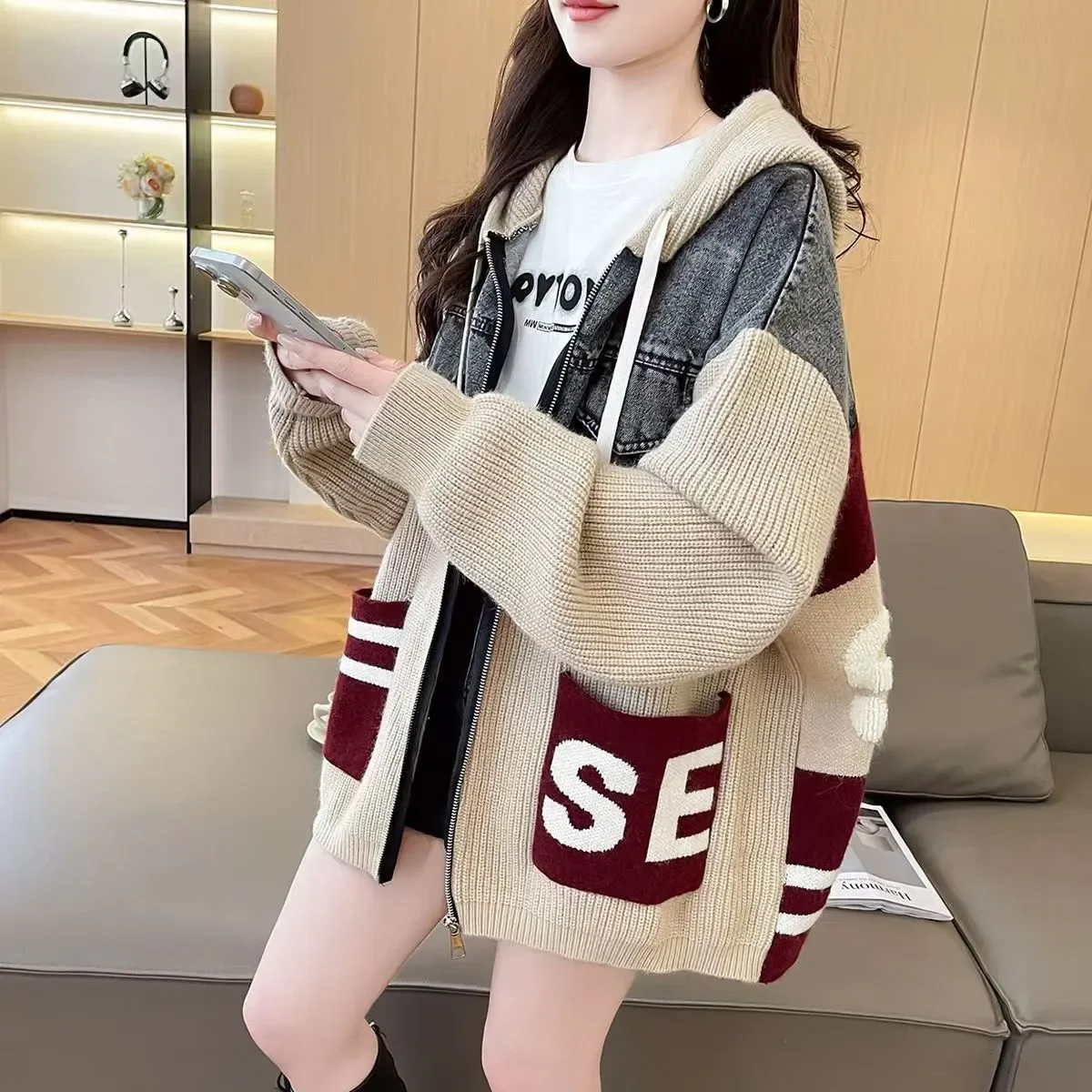 Women Denim‑Spliced Knit Hooded Cardigan Zip‑Up Letter Print  Loose Patch Pocket Casual Sweater Jacket Autumn Winter Outerwear