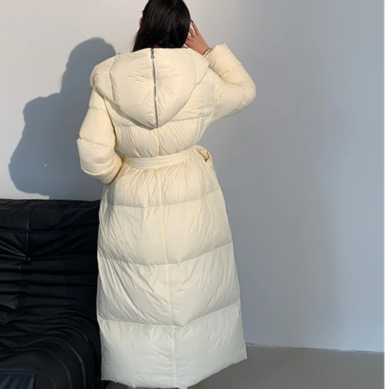 2025 Winter New European  American Shawl Extra Long Down Jacket Loose Versatile Over Knee Thicken White Goose Down Coats Female