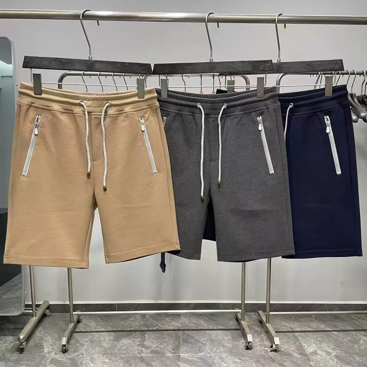 

Italian gentleman casual BC simple drawstring zipper contrasting shorts