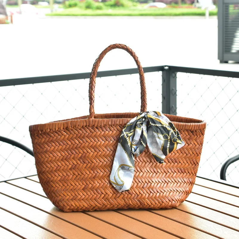 

Beach Travelling Handbag Women Woven Genuine Cowhide Leather Handmade Top Quality Factory Cotton Bag in Bag Casual Style