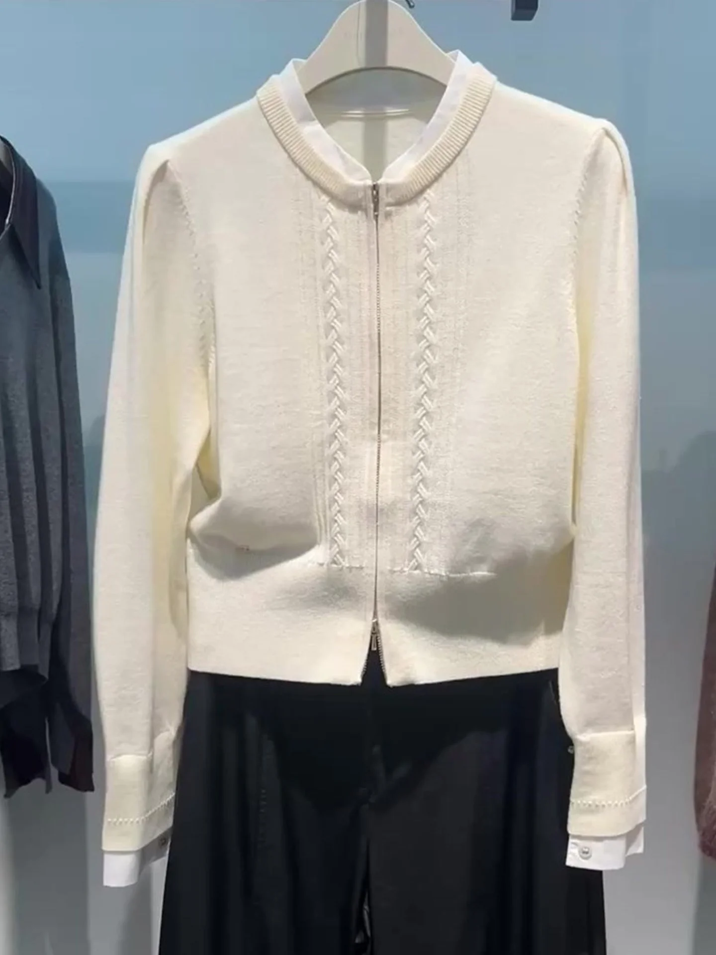 Faionable Long Sve … - image