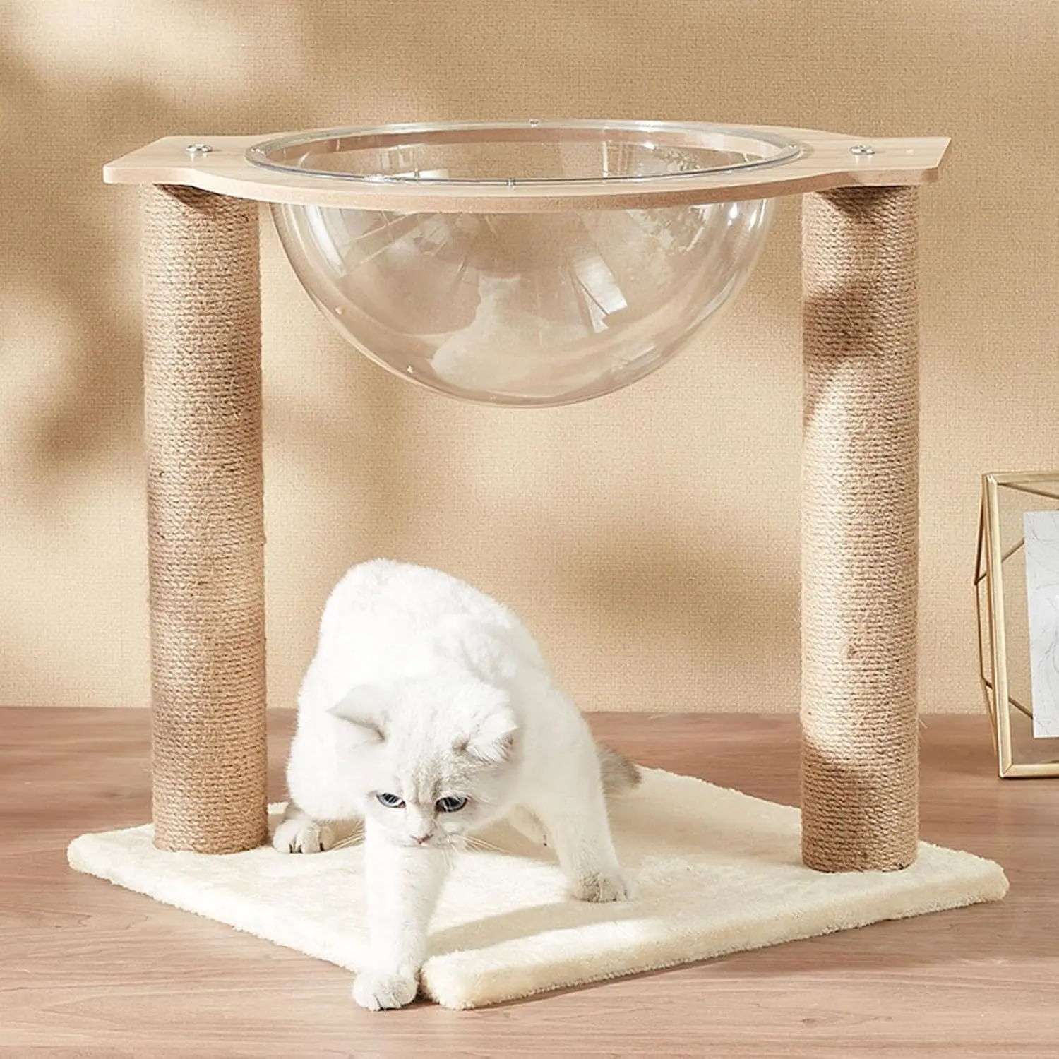 Cama tipo hamaca para gatos con poste rascador de sisal natural para interiores, torre moderna para gatos