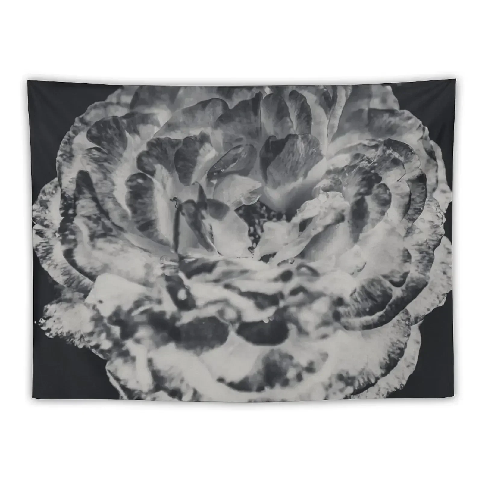 

Floral Flower Art - Retro Rose Black and White Vintage Flowers Tapestry Room Decorating Aesthetic Wall Deco Tapestry
