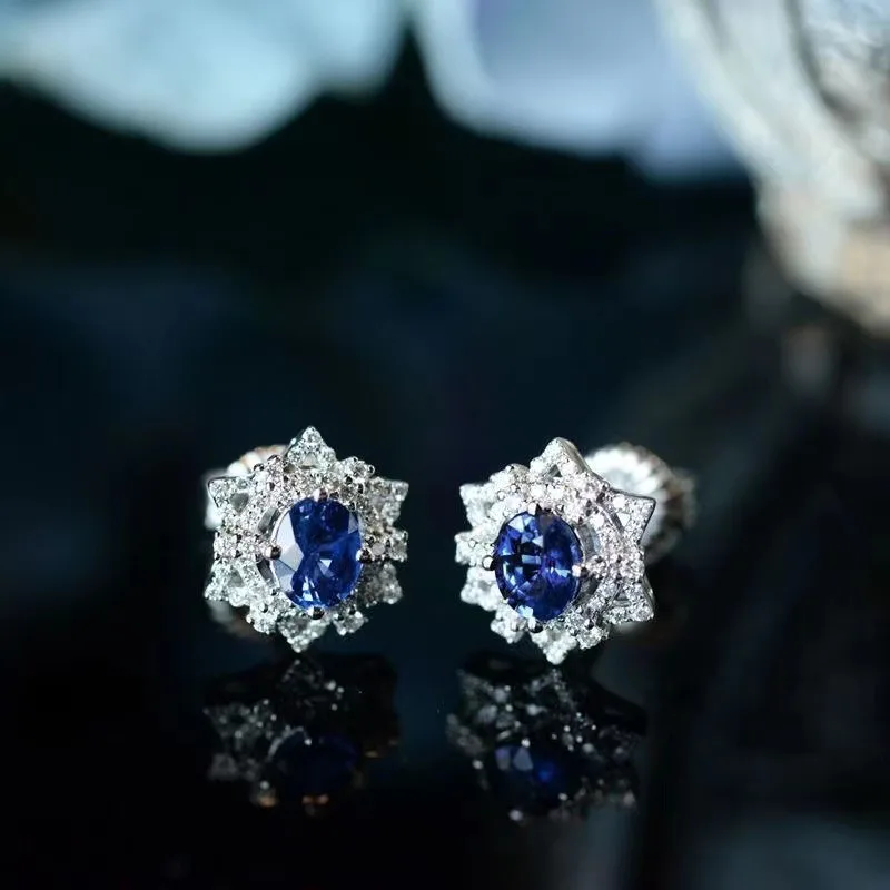 Deep Blue Sparkling Gemstone Flower Earings Stud Silver Inlaid Crystal Light Luxury Earrings for Women Exquisite Charms Jewelry
