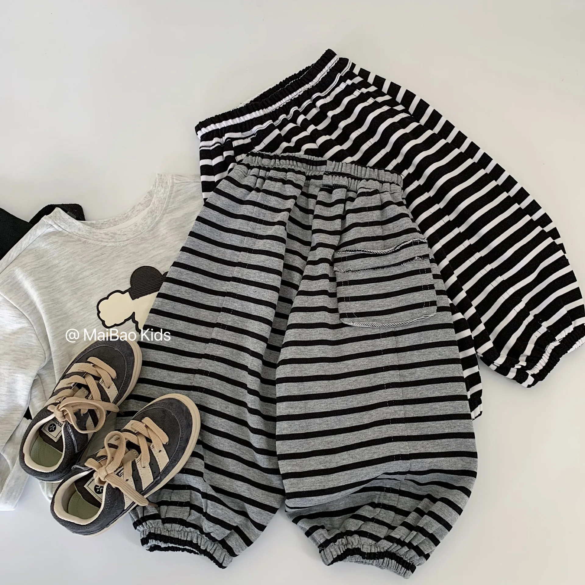

Children's Striped Sweatpants 2025 Autumn New Boys Elastic Loose Striped Casual Pants Baby Pants