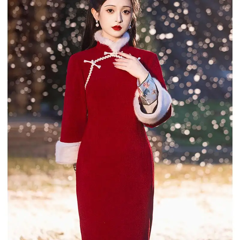 Red Young Style Long Sleeve Flocking Qipao Wedding Dress for Toast Serving Winter New Chinese Style Custom Made Women's Dress