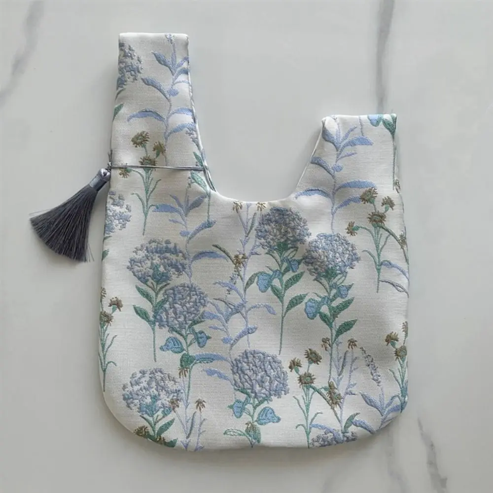 Tassel Wrist Bag Imitation Silk Tassel Pendant Embroidery Hanfu Handbag Chinese Style Accessories Gift Pouch Shoulder Bag
