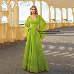 Chiffon Plus Size Mother Of The Bride Dress For Wedding V-Neck Long Sleeves Pleat A-Line Robes Invitée Mariage Floor Length