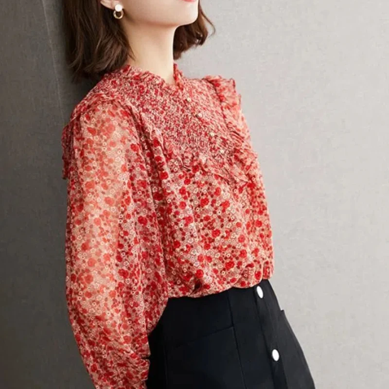 Temperament Spring Pullover Women\'s V-Neck Print Ruffles Button Lantern Sleeve Fashion Office Lady VersatileChiffon Shirt Tops