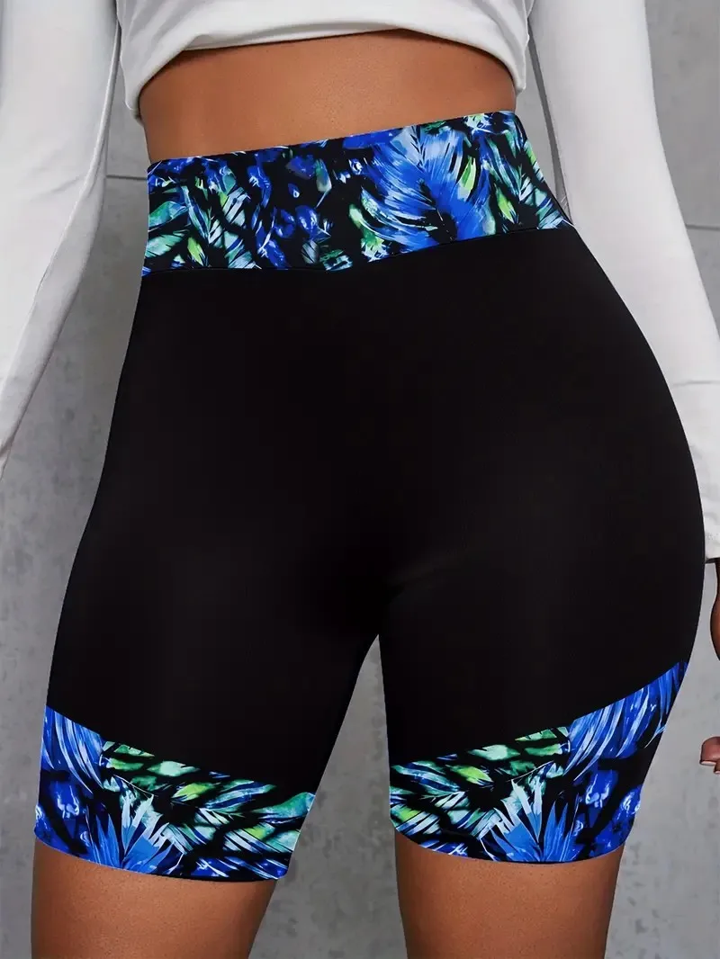 

Women's Sports Black Camouflage Striped Shorts And Leggings Are Fashionable Casual Elastic Comfortable And Slim Fitting