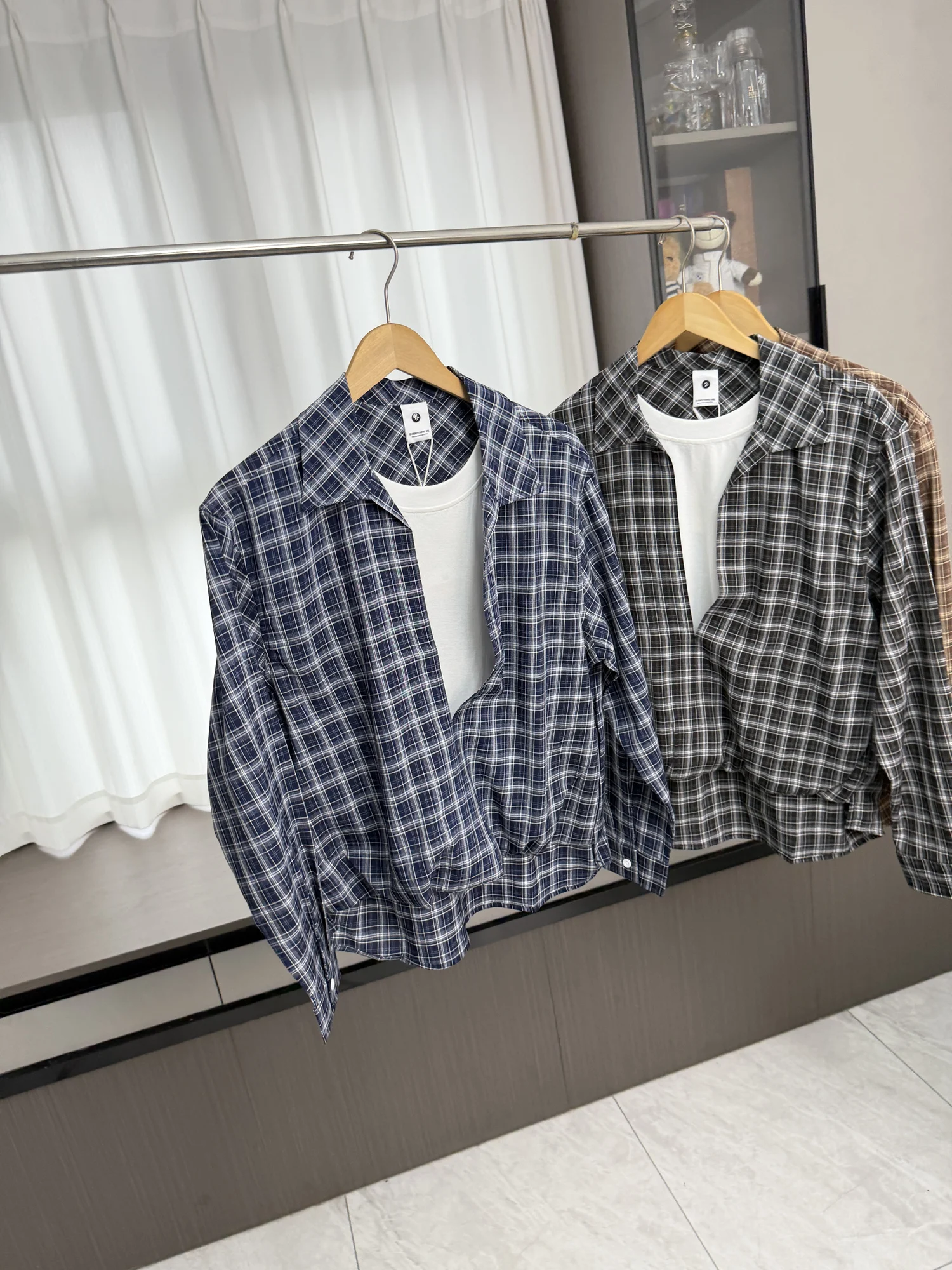 Retro Artistic Style! Fake Two-Piece Shirt! Men's Autumn Refreshing Casual Long Sleeve Plaid Shirt Fashionable Urban Standard...