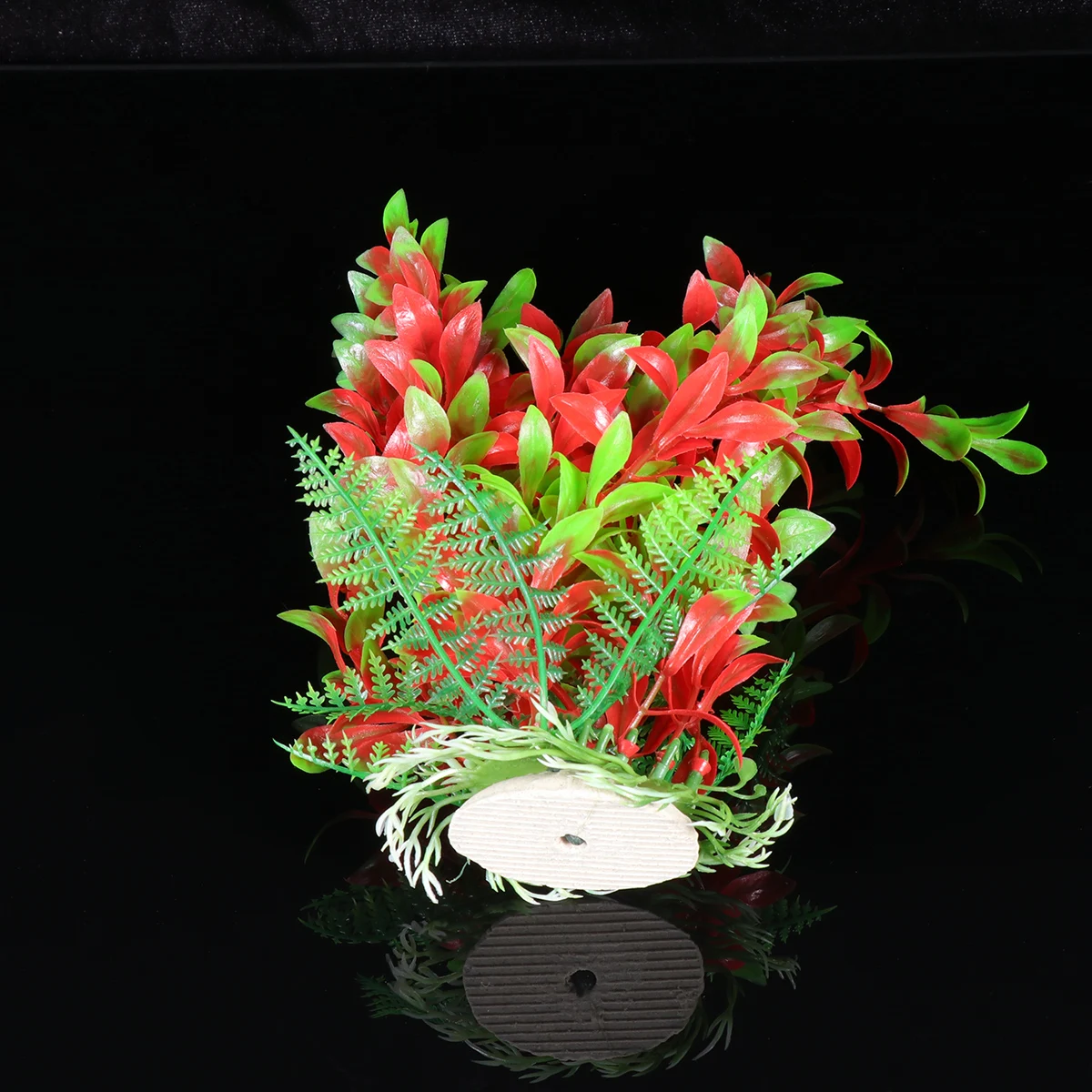 

Aquarium Artificial Plant Ornament Lifelike Water Grass for Fish Tank Decoration Mini Realistic Shape Plastic DIY Landscaping