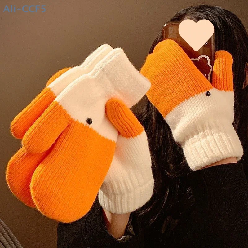 Creative Funny Big Goose Knitted Gloves Women Winter Warm Fleece-lined Thickened Cold-Proof Student Riding Driving Mittens