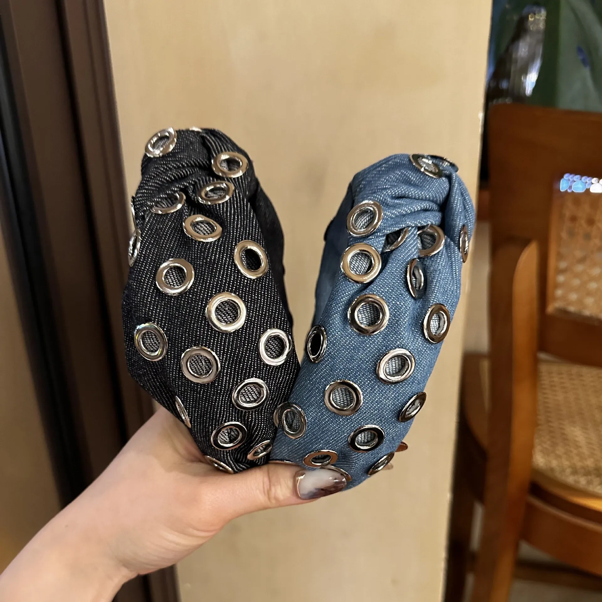 

Новое поступление, летние аксессуары для волос, женские джинсы, повязка на голову, светло-голубые джинсовые повязки на голову для женщин, дизайнерские обручи для волос