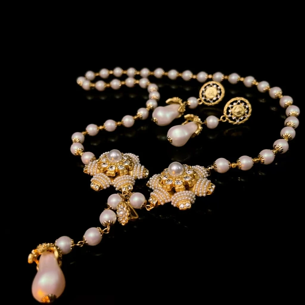 

New Vintage Pearl Long Necklace Earring Two-Piece Set Fashion Woman Jewelry Set Dress Banquet Accessories High-Quality Original