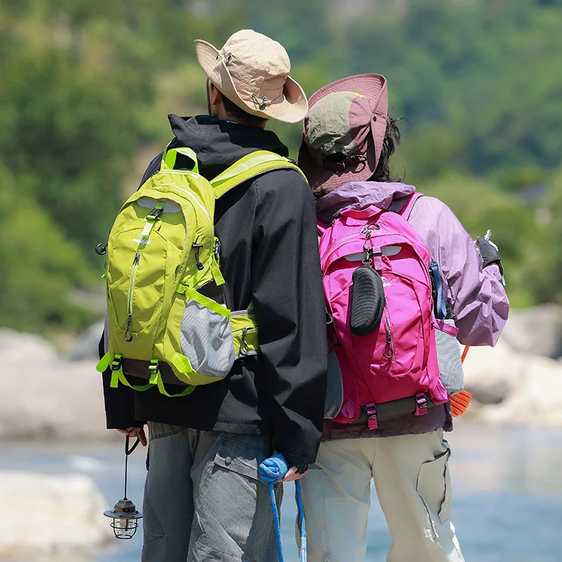 Cross-border mountaineering bag Large capacity male and female professional climbing hiking backpack Lightweight waterproof outd