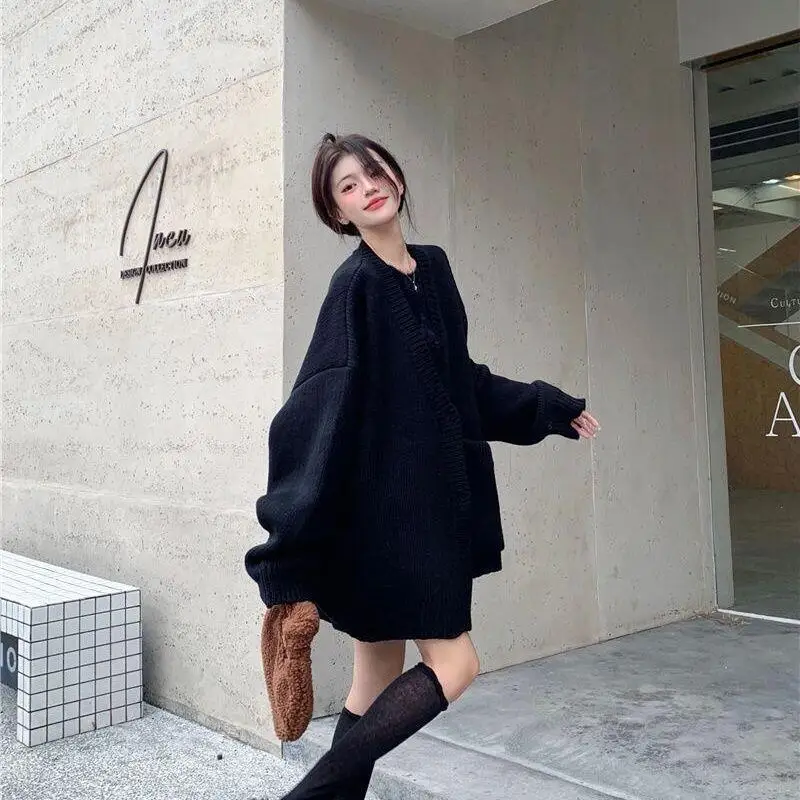 

Женский свободный вязаный кардиган с v-образным вырезом, свитер, пальто, повседневная верхняя одежда, топы с длинными рукавами, ленивый стиль, милый кавайный модный черный ниша