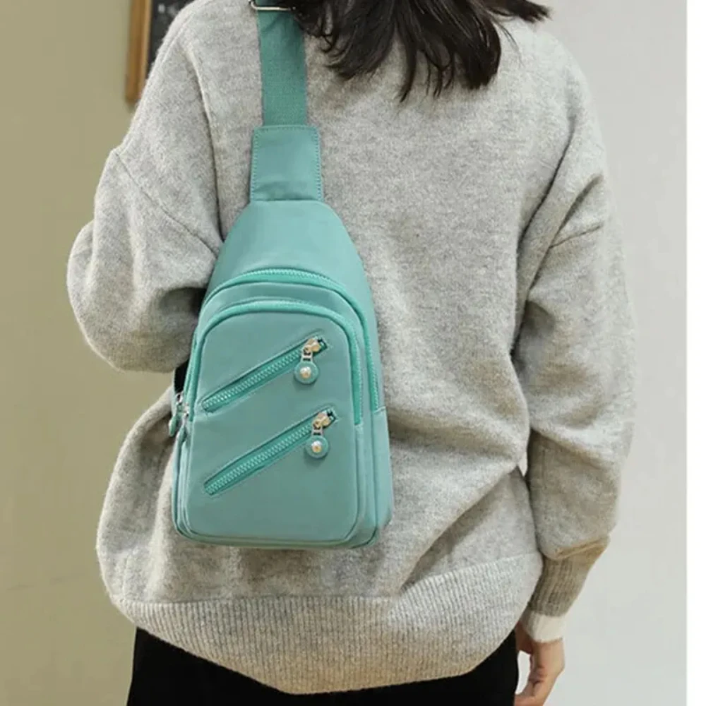 Fashionable Womens Shoulder Bag Trendy and Versatile Crossbody Bag Casual and Portable Chest Bag