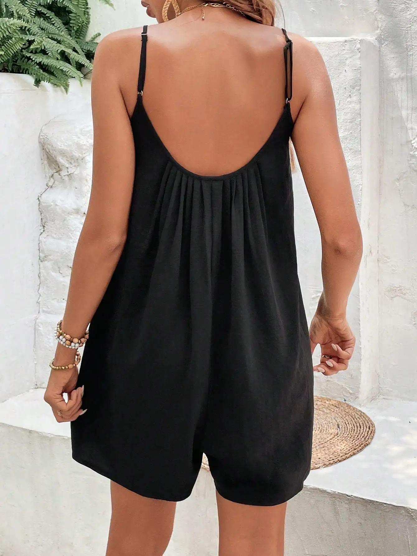 ชุดเอี๊ยมลำลองสำหรับผู้หญิง ฤดูร้อน สายเดี่ยว แบบจั๊มเปอร์ แฟชั่นทันสมัย เหมาะสำหรับวันพักผ่อนที่ชายหาด