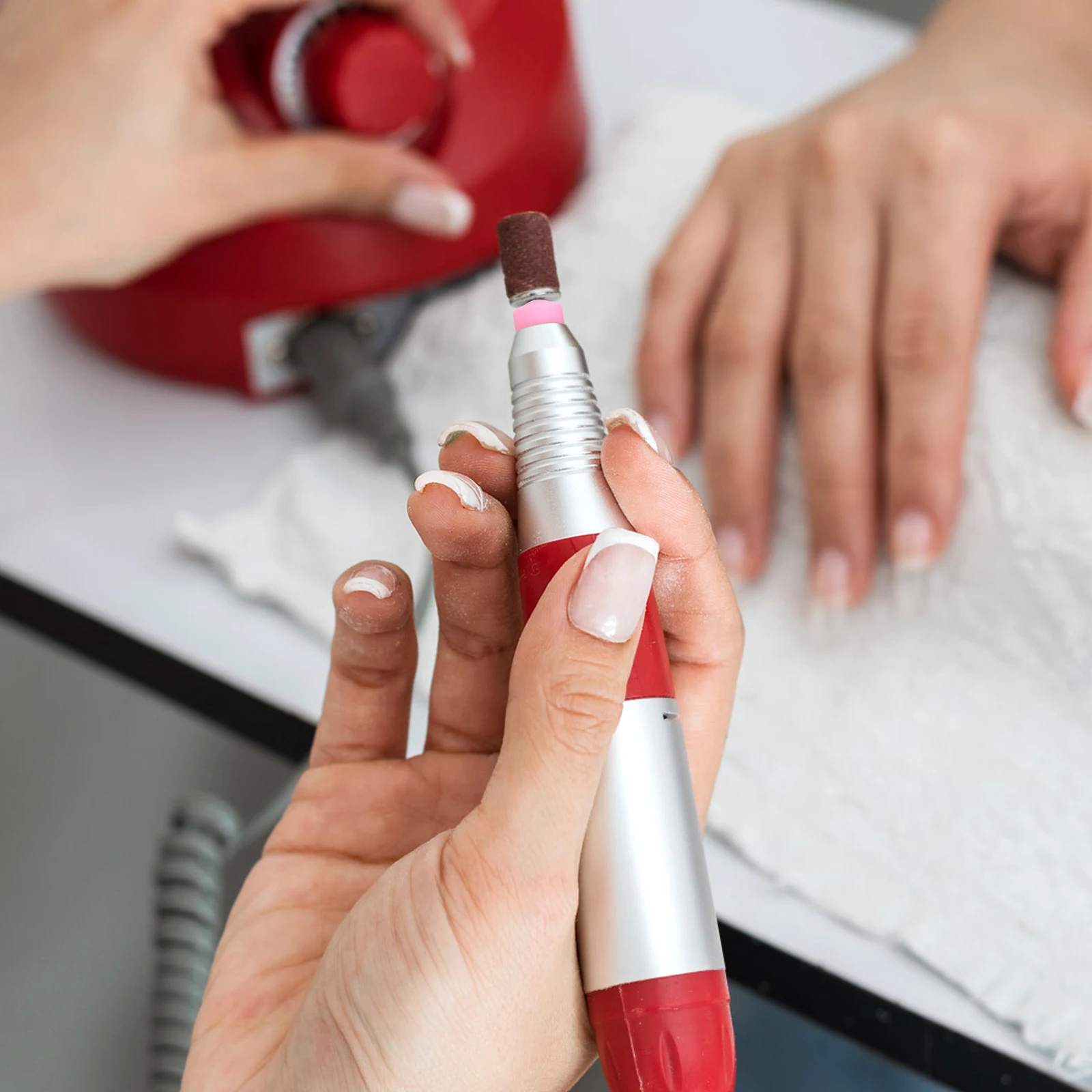 10 szt. Osłonki ochronne na pył paznokci z silikonu, nakładki na frezy do narzędzi, głowice szlifierskie, akcesoria do manicure, różowe, wielokrotnego użytku