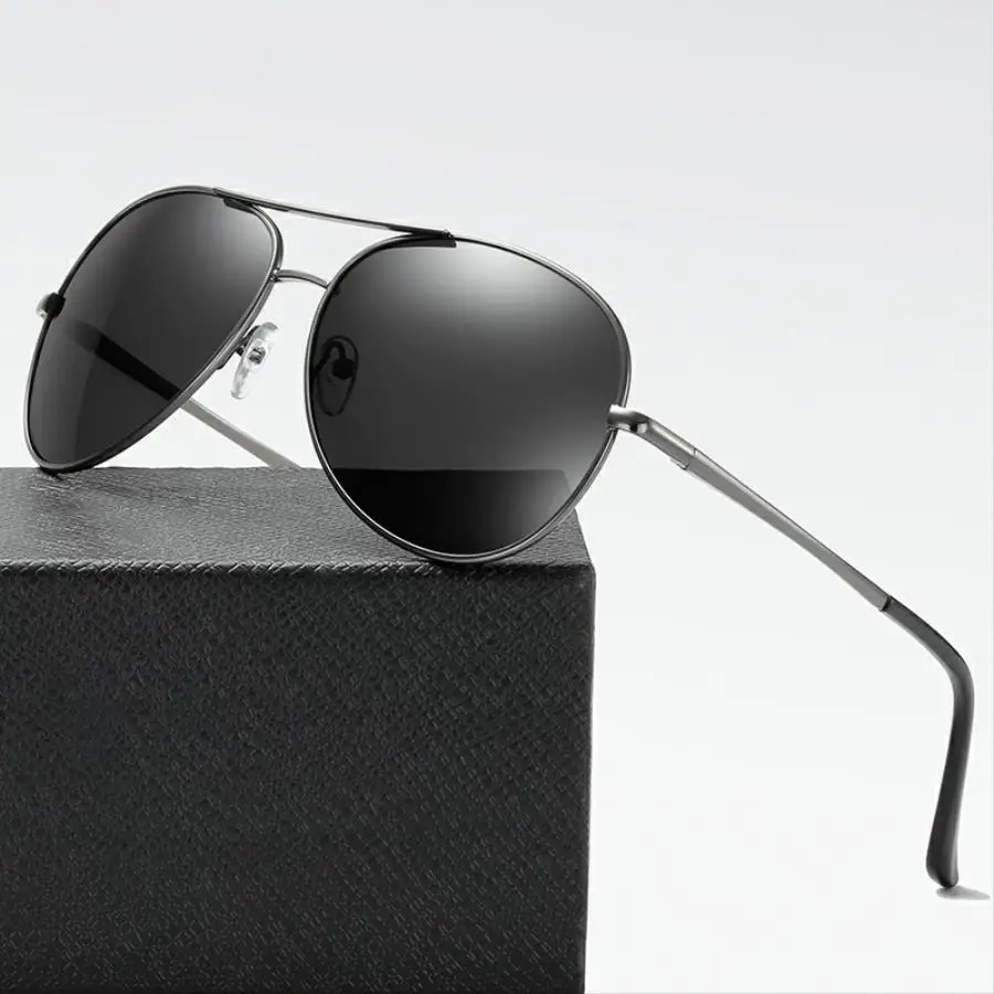 Modische Vintage Piloten-Sonnenbrille mit photochromen, polarisierten Gläsern für Damen und Herren, Premium-Sonnenbrille, Marken-Designer-Sonnenbrille