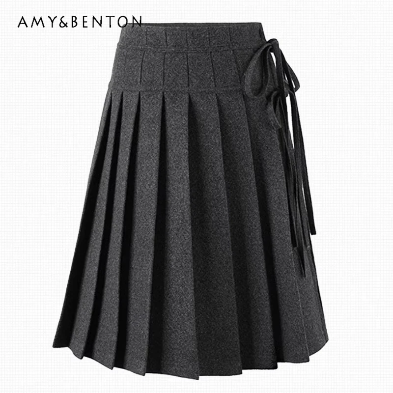 

Оригинальный корейский дизайн, темно-серая женская юбка в студенческом стиле на шнуровке, весна 2026, новая коллекция, милая и стильная, стройнящая плиссированная юбка для женщин