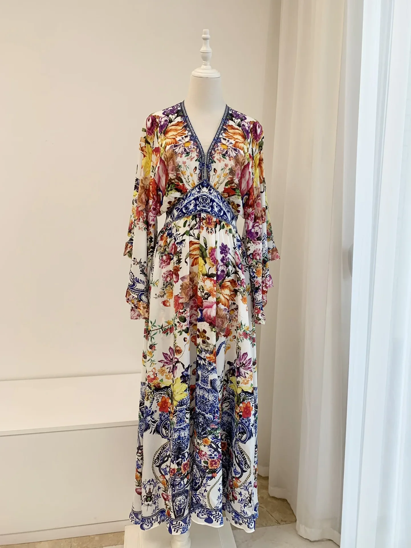 

100% Silk Women Floral Print Robe V-Neck Beaded Flare Sleeve Elegant Maxi Dress